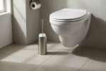 Bloc WC tombé dans les toilettes : comment réagir ?